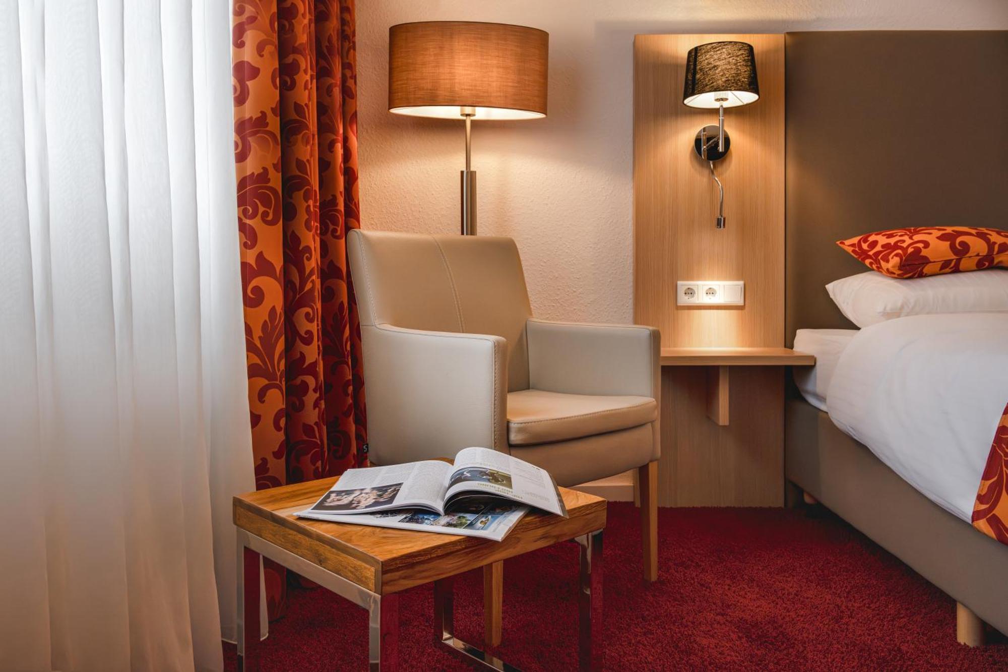 Hotel Astra Дюссельдорф Экстерьер фото